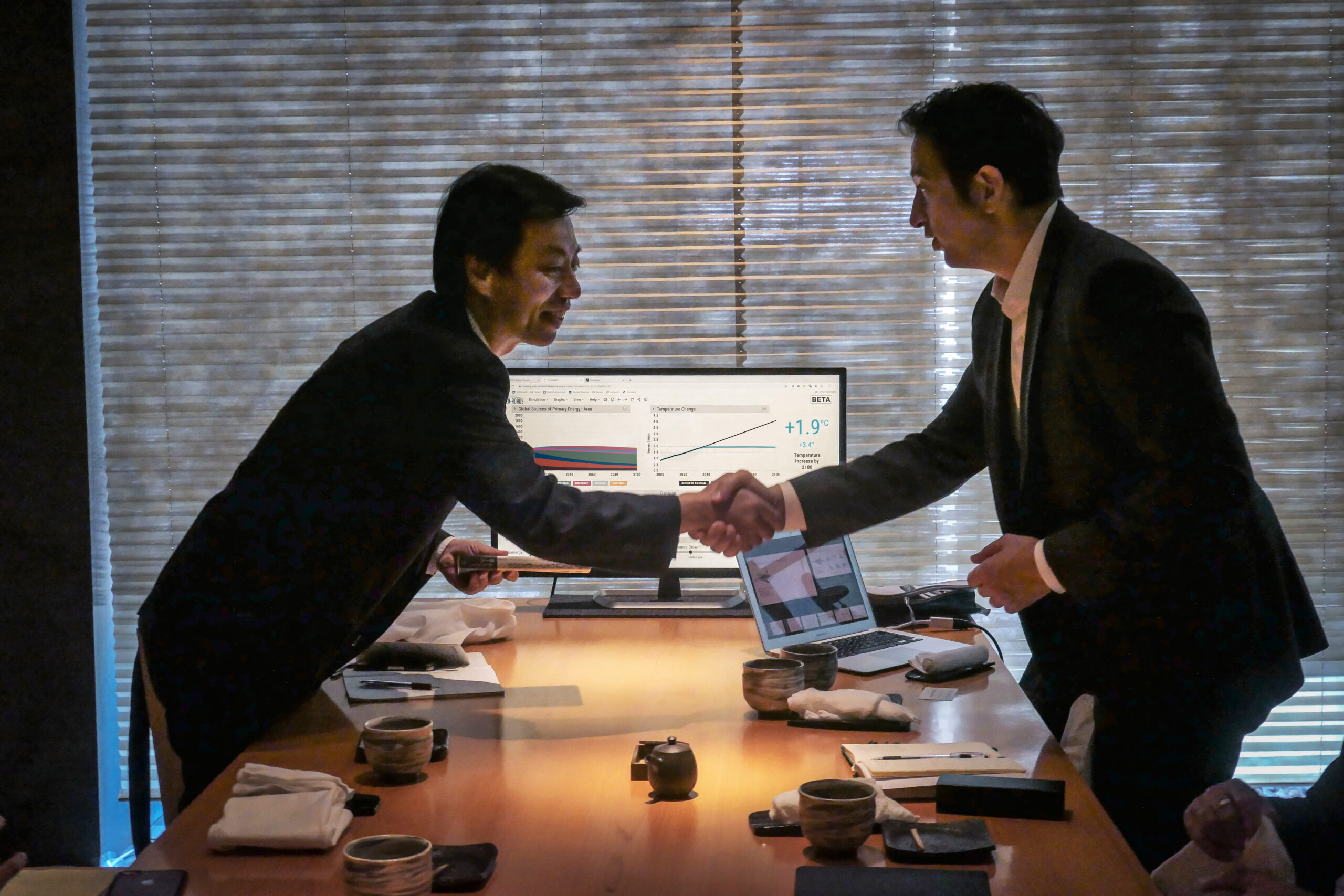 Jasonjay Handshake W Japanese Minister Ps